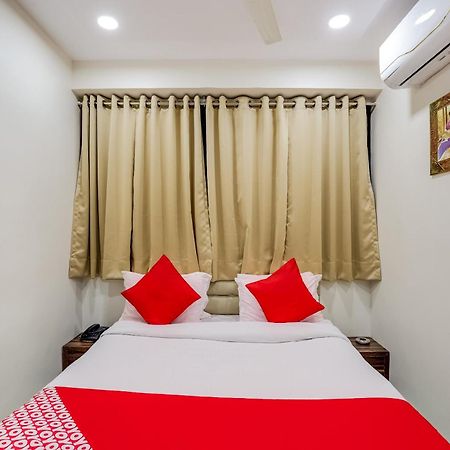 Collection O Hotel Alice Ahmedabad Exteriör bild