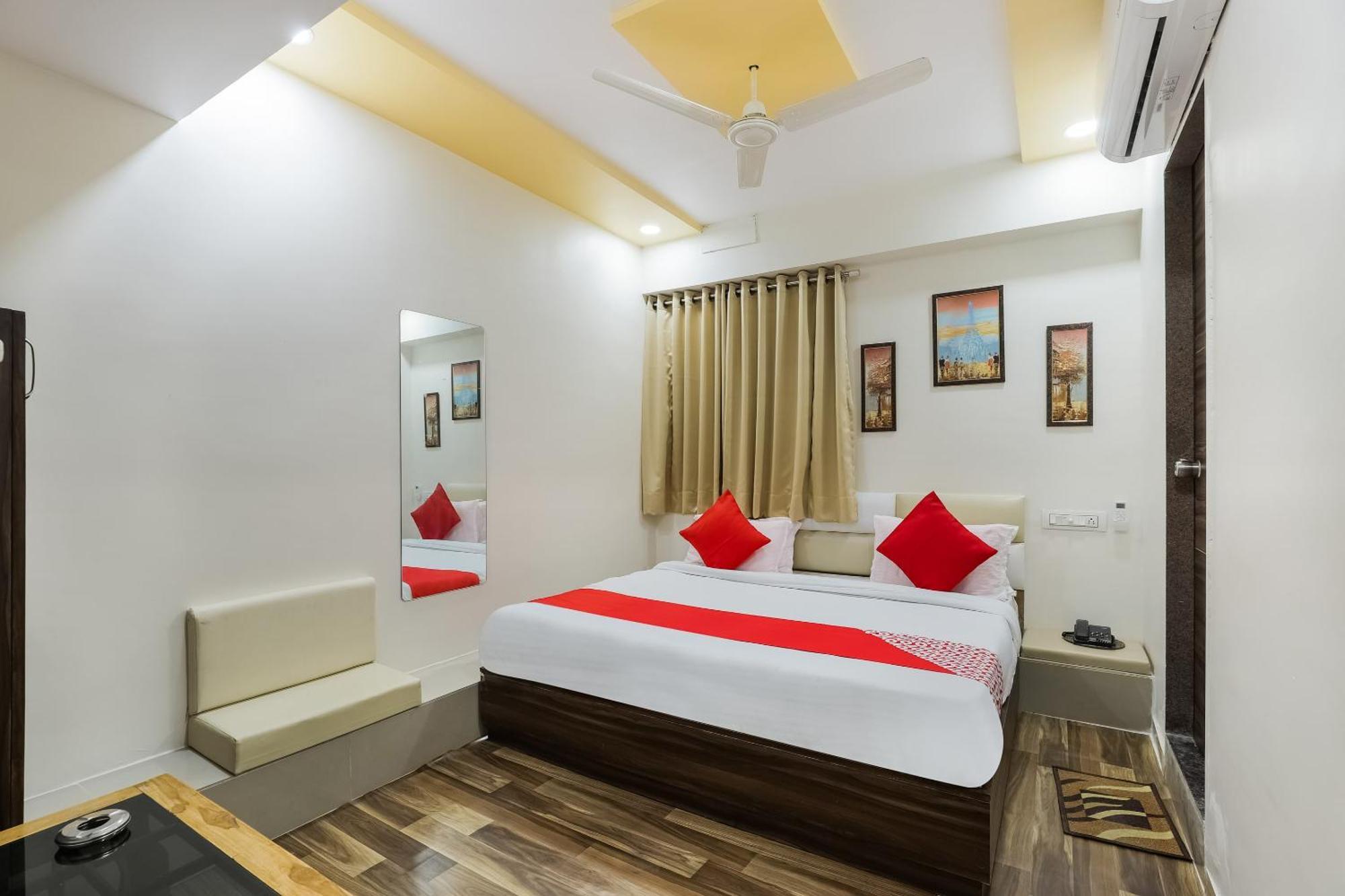 Collection O Hotel Alice Ahmedabad Exteriör bild